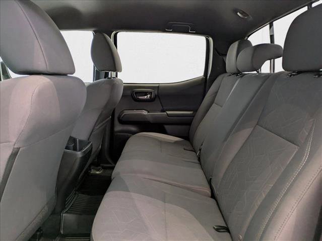 Used 2019 Toyota Tacoma TRD Sport image 18