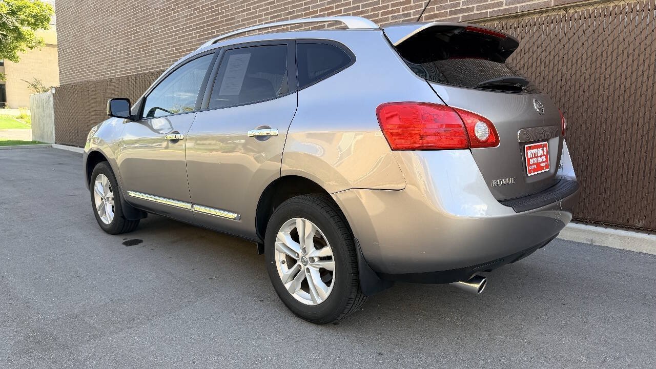 Used 2012 Nissan Rogue SV w/ Premium Pkg AWD/4WD image 5