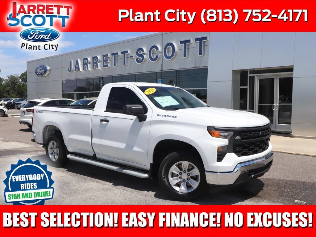 Used 2025 Chevrolet Silverado 1500 W/T RWD image 1