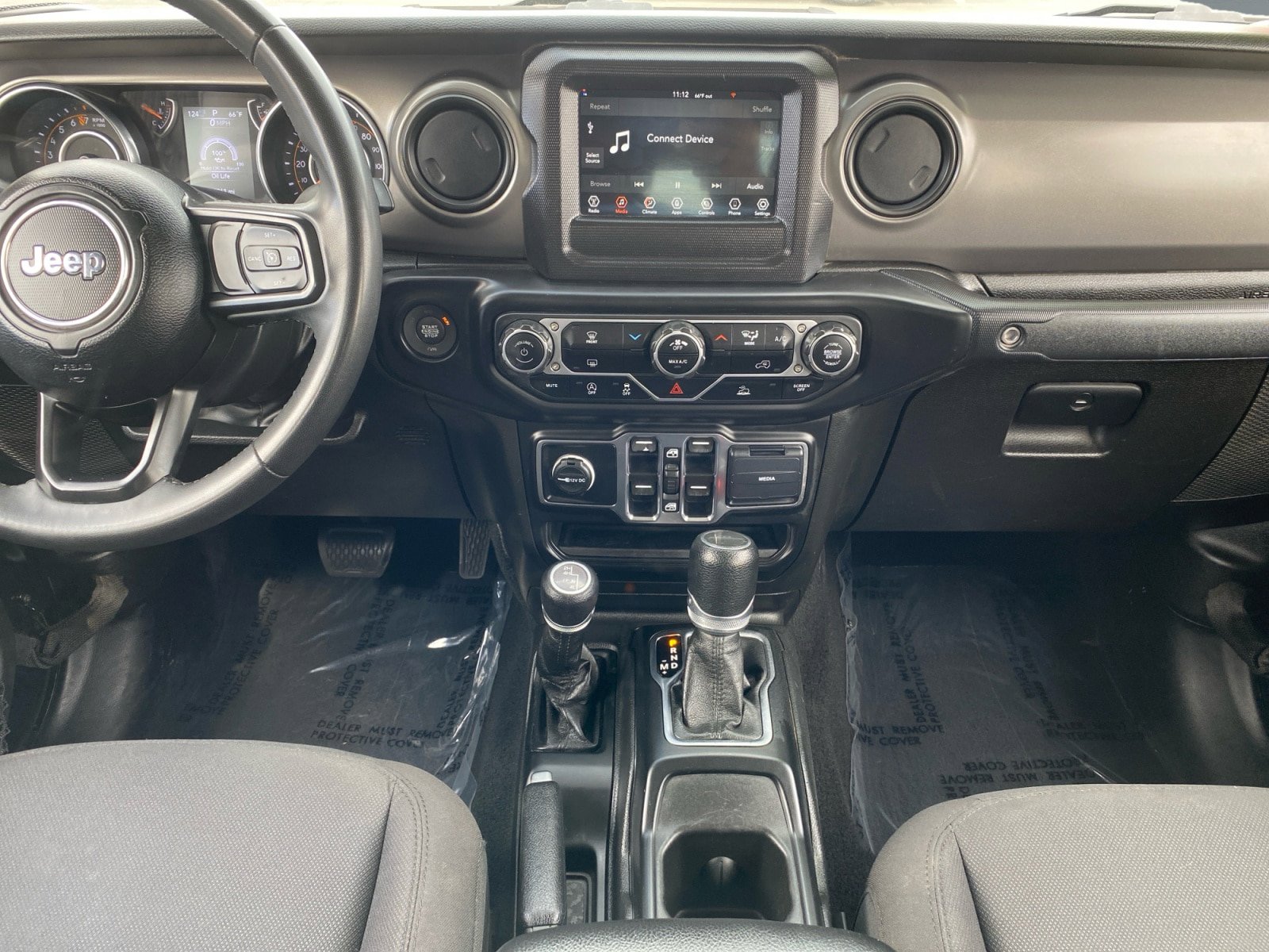 Used 2023 Jeep Gladiator Sport AWD/4WD image 11