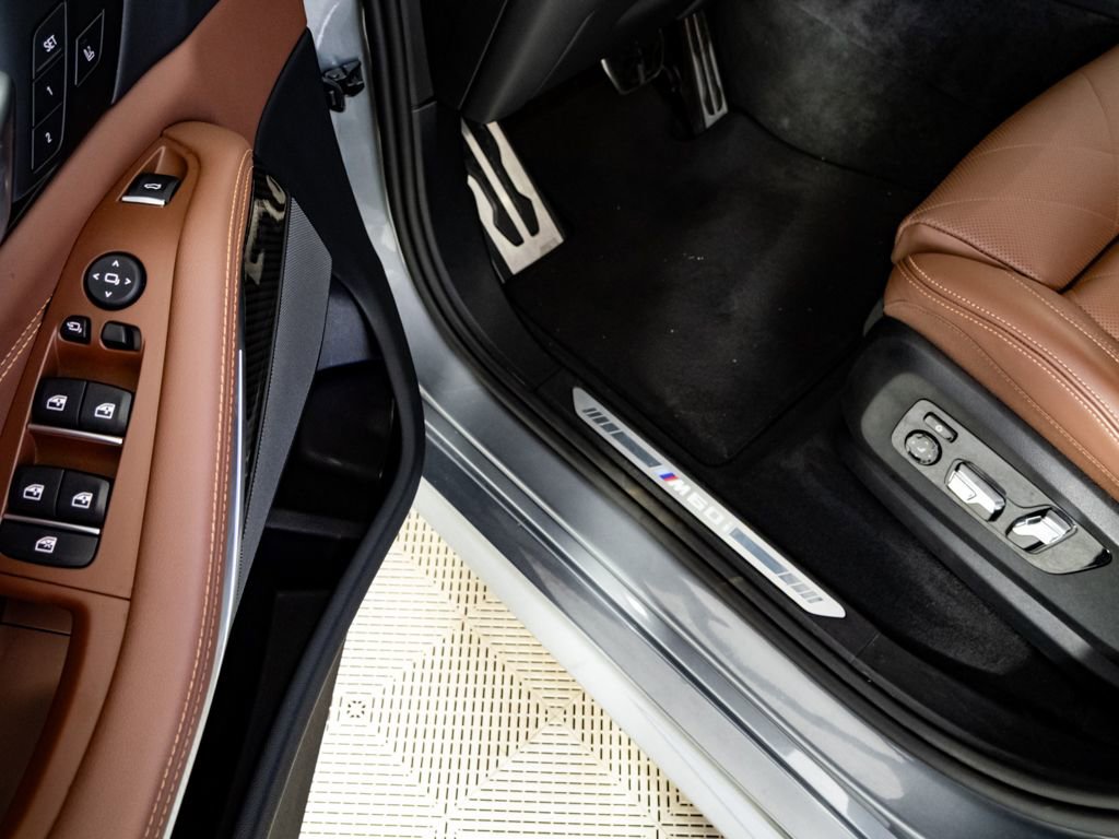 Used 2026 BMW X5 M60i image 8