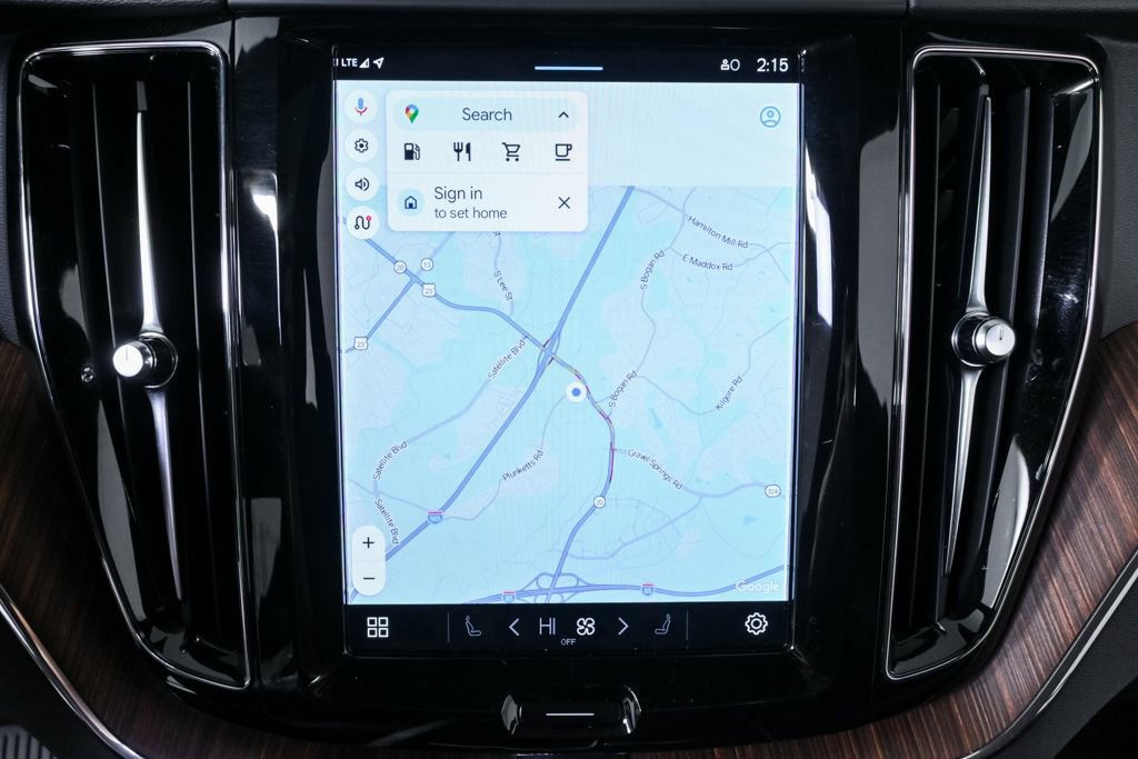 Certified 2024 Volvo XC60 B5 Plus w/ Protection Package Premier AWD/4WD image 16