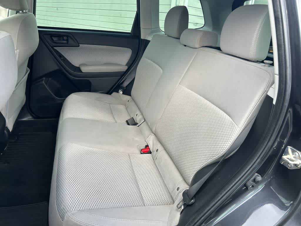 Used 2018 Subaru Forester 2.5i w/ Alloy Wheel Package AWD/4WD image 13