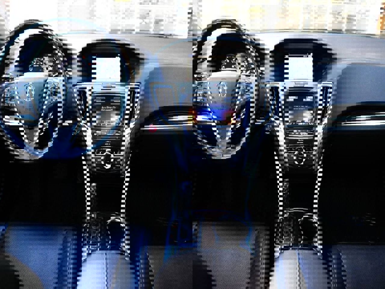 Used 2015 Acura TLX w/ Technology Package image 11