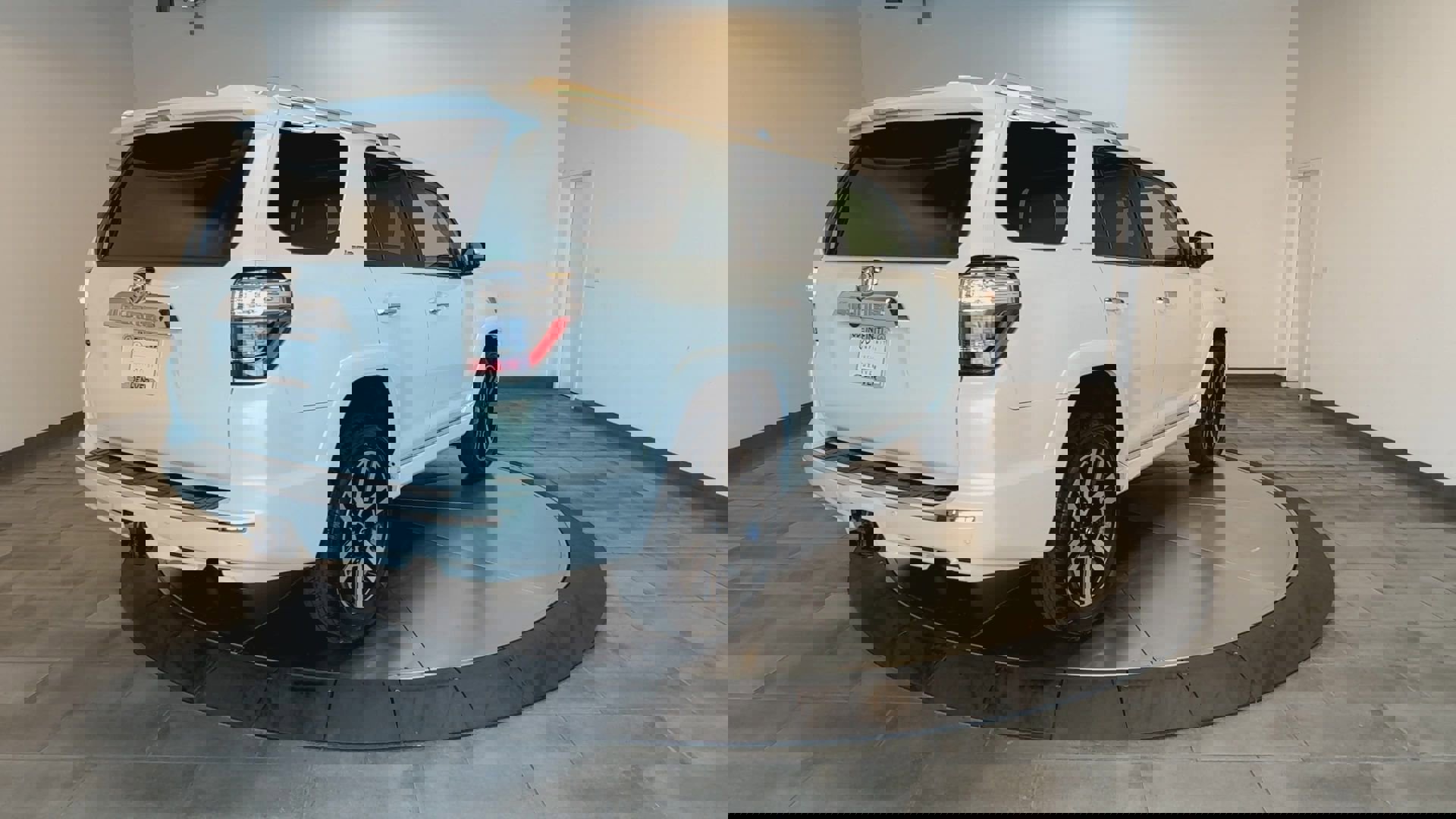 Used 2019 Toyota 4Runner Limited image 8