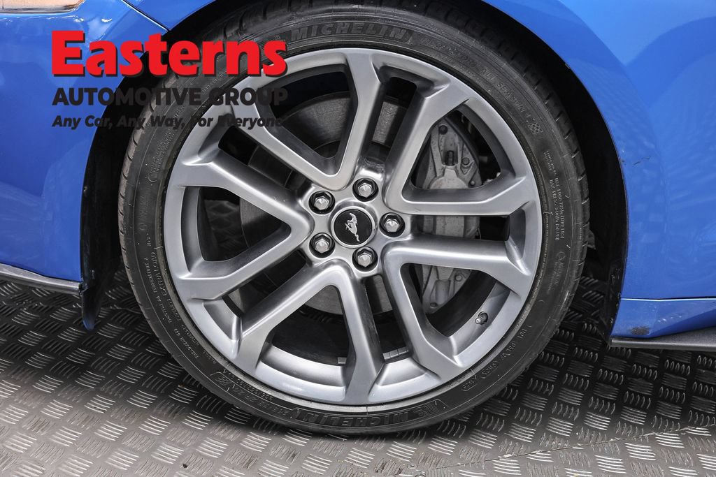 Used 2019 Ford Mustang GT Premium w/ Equipment Group 401A RWD image 30
