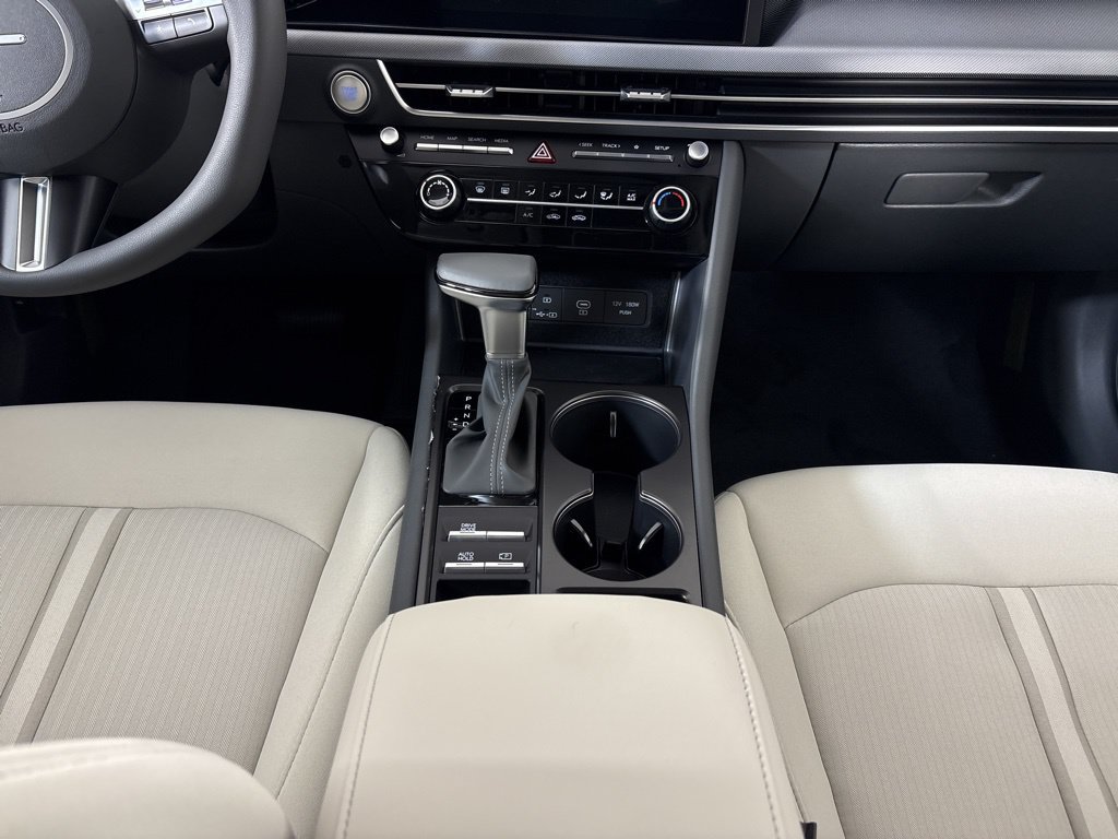 New 2026 Hyundai Sonata SE FWD image 22