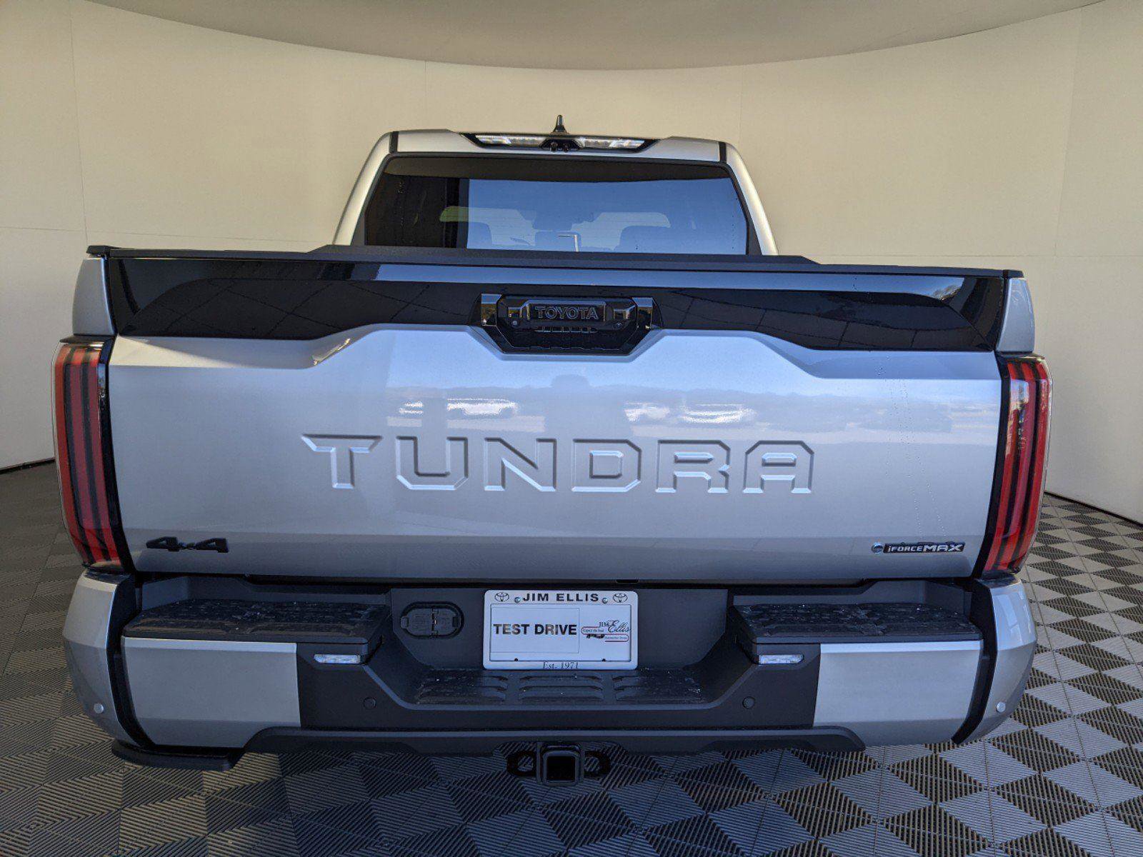 New 2025 Toyota Tundra Platinum image 25