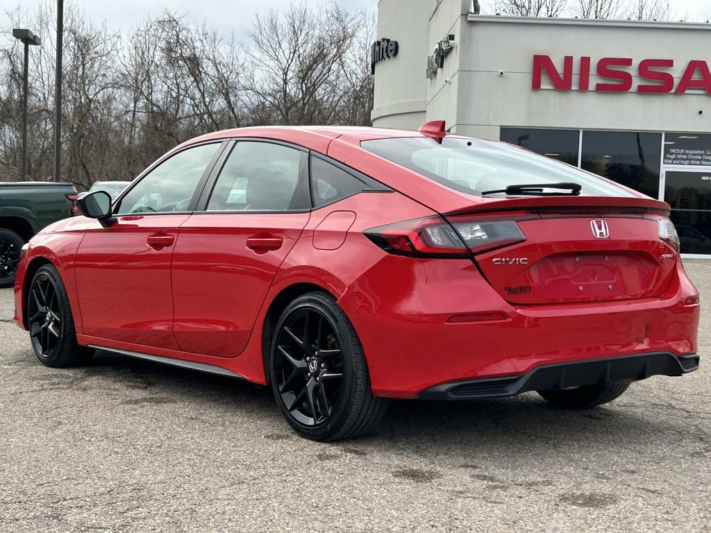 Used 2023 Honda Civic Sport image 4