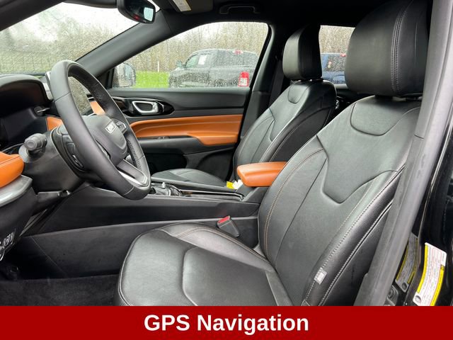 Used 2024 Jeep Compass Limited w/ Elite Group image 2