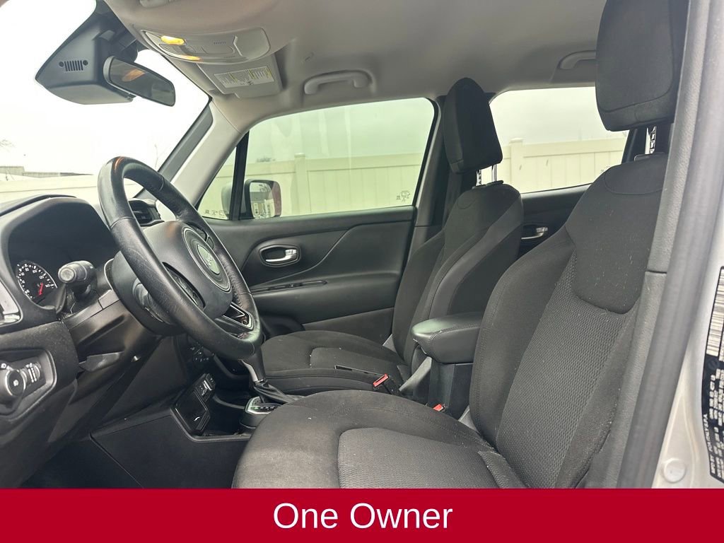 Used 2020 Jeep Renegade Altitude image 8