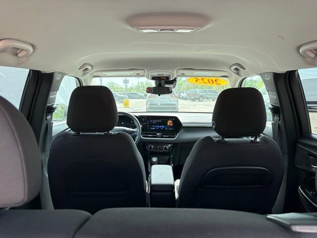 Used 2025 Chevrolet TrailBlazer LT AWD/4WD image 26