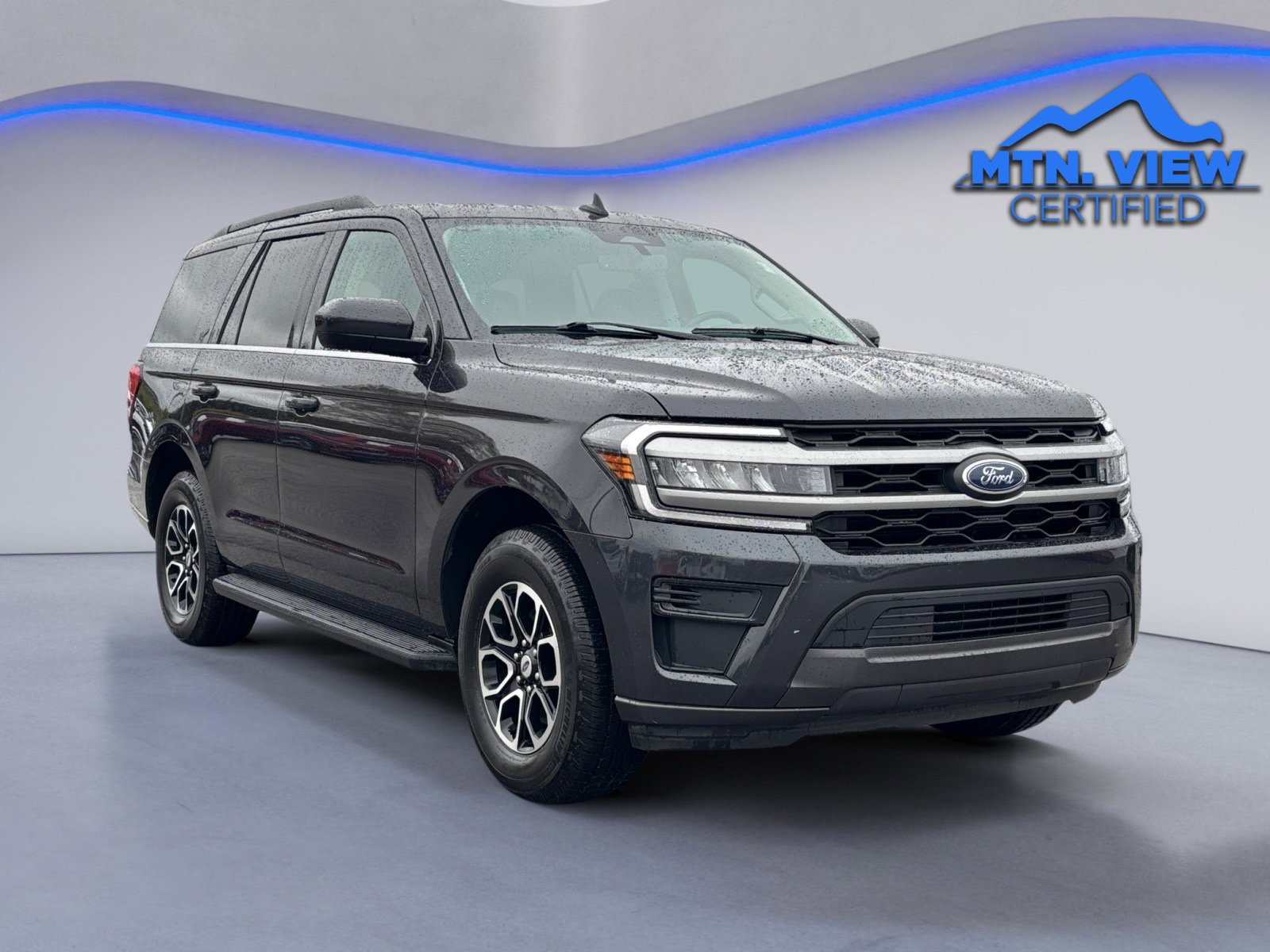 Used 2024 Ford Expedition XLT image 9
