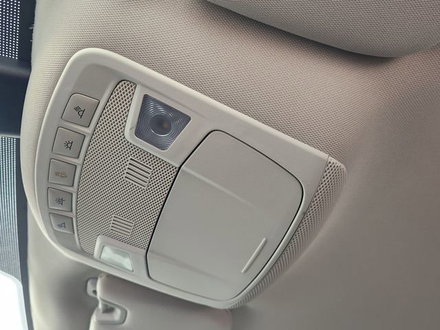 Used 2024 Ford Edge SE w/ Black Appearance Package image 24