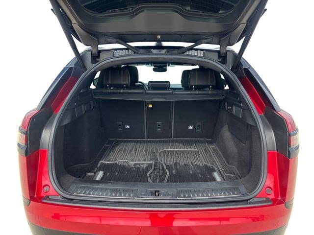 Used 2019 Land Rover Range Rover Velar R-Dynamic SE image 21