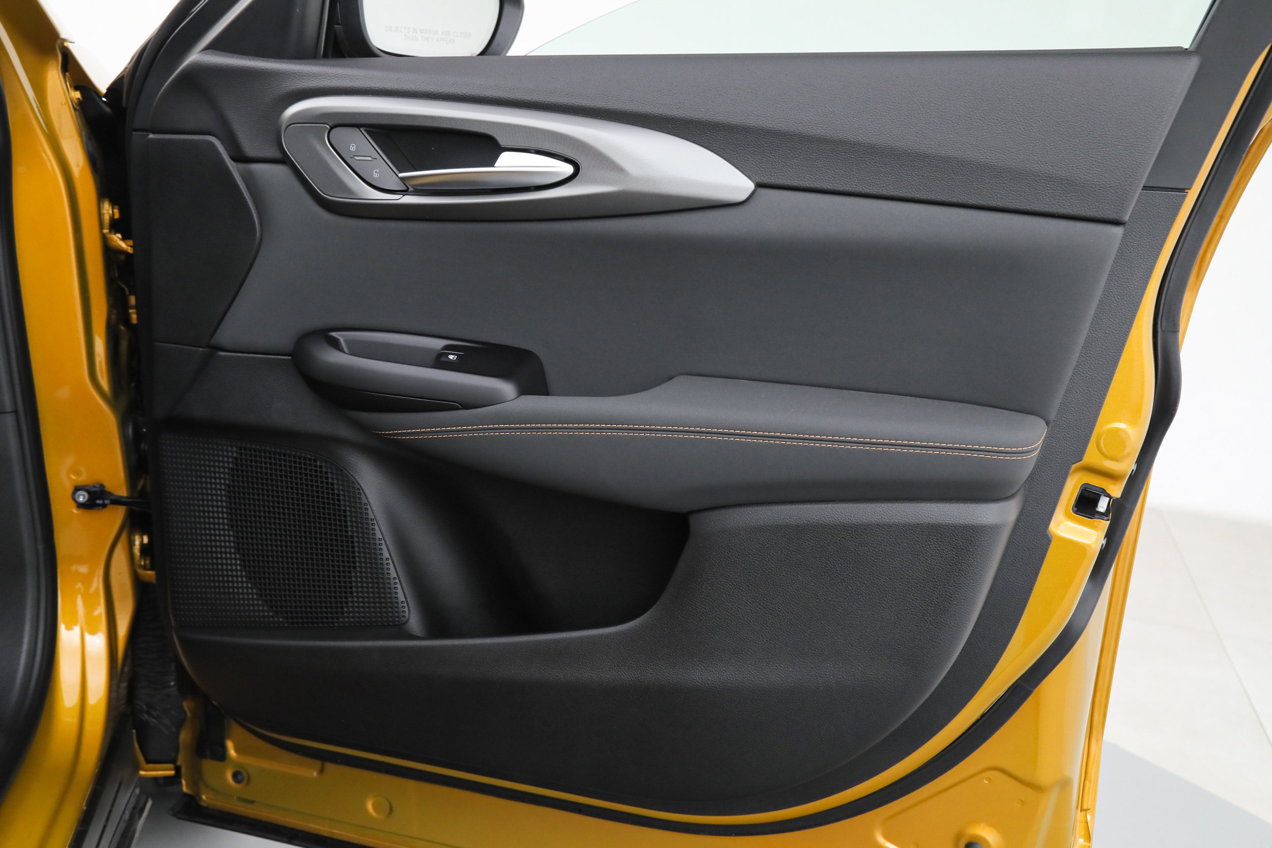 New 2026 Alfa Romeo Tonale Sprint w/ Black Premium Package image 10