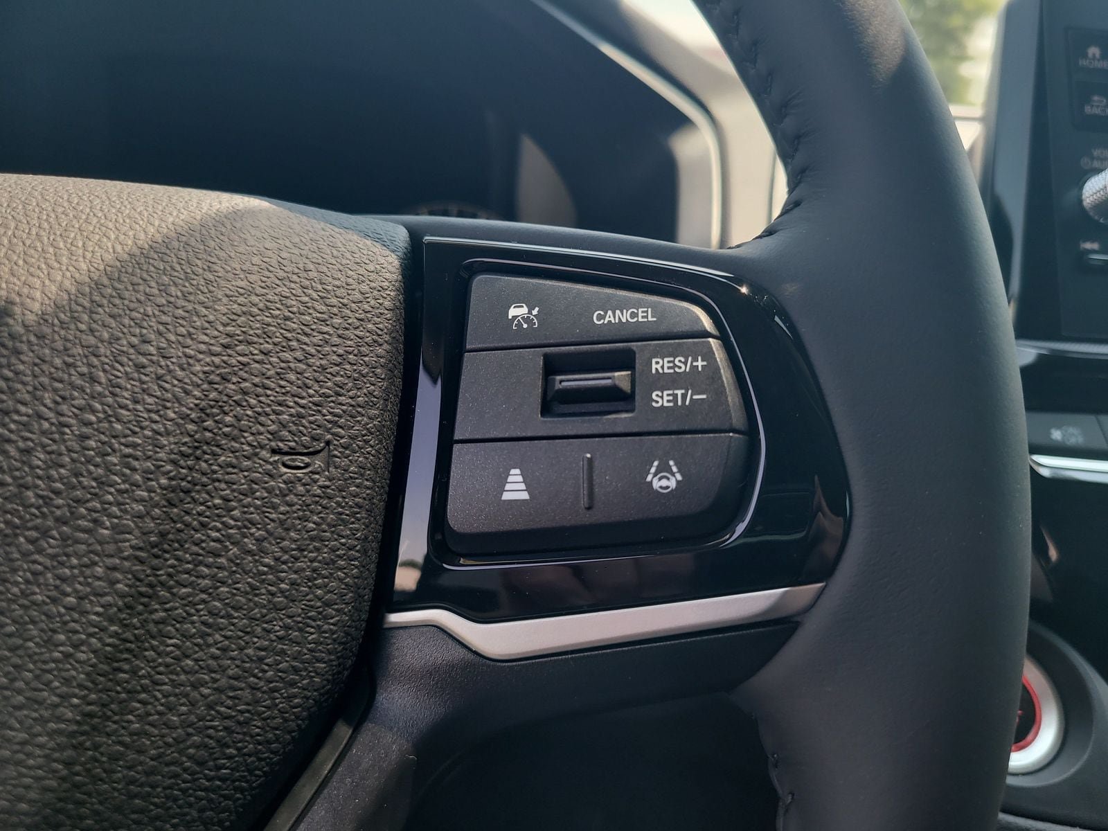 New 2026 Honda Odyssey EX-L image 15