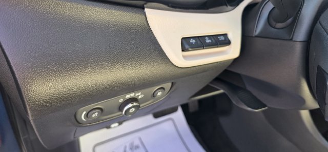 Used 2021 Buick Encore GX Select w/ Advanced Technology Package AWD/4WD image 17