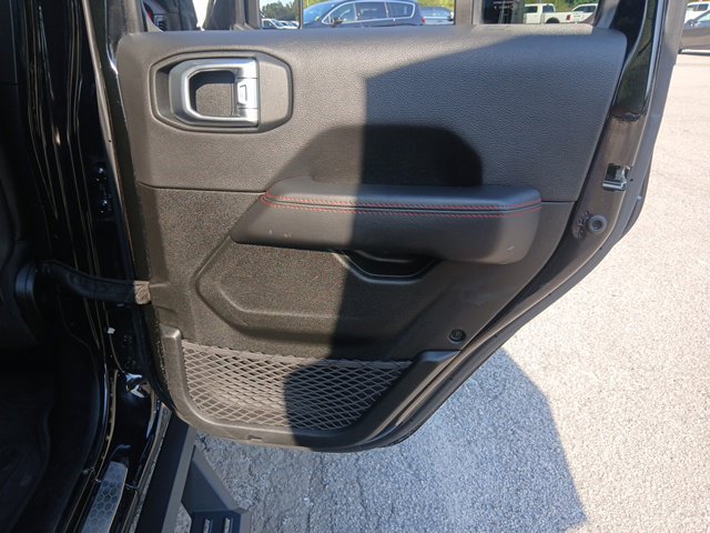 Used 2022 Jeep Wrangler Unlimited Rubicon w/ Xtreme Recon 35" Tire Package AWD/4WD image 24