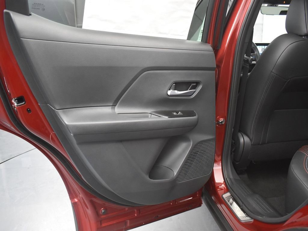 New 2026 Nissan Kicks SR w/ Illumination Package image 16