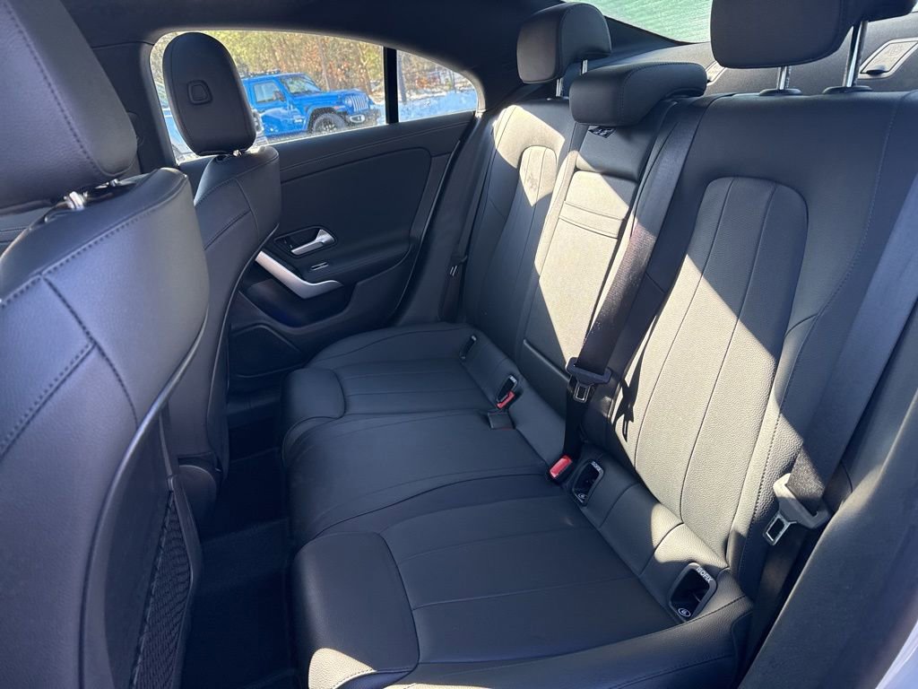 Used 2025 Mercedes-Benz CLA 250 4MATIC image 9