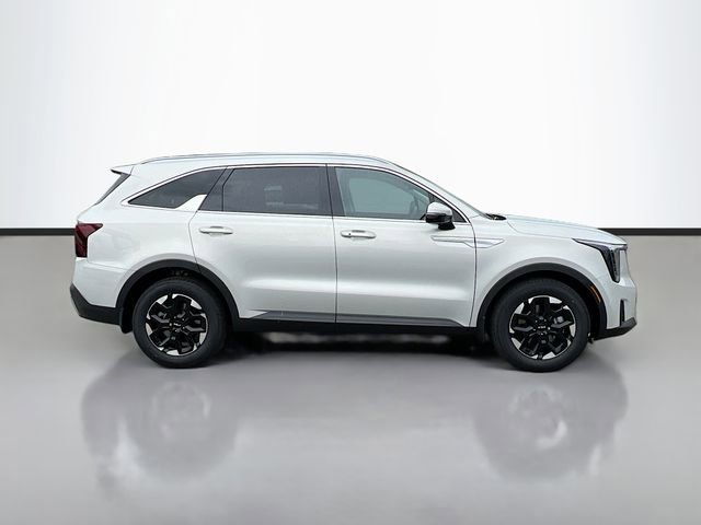 New 2026 Kia Sorento S image 8