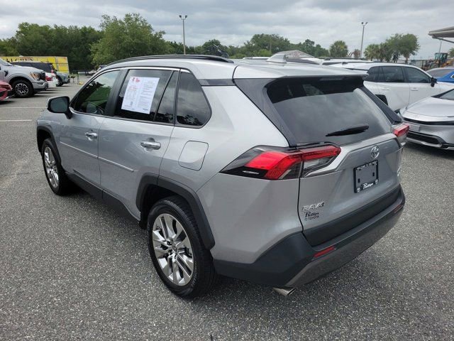 Used 2019 Toyota RAV4 Limited AWD/4WD image 12