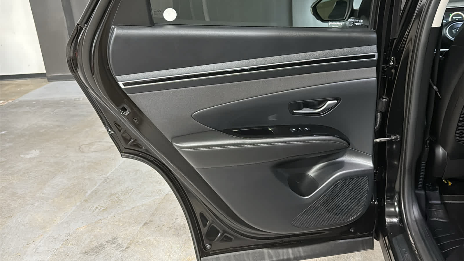 Used 2022 Hyundai Tucson Limited AWD/4WD image 20