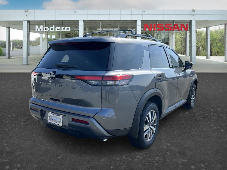 New 2026 Nissan Pathfinder SL image 6