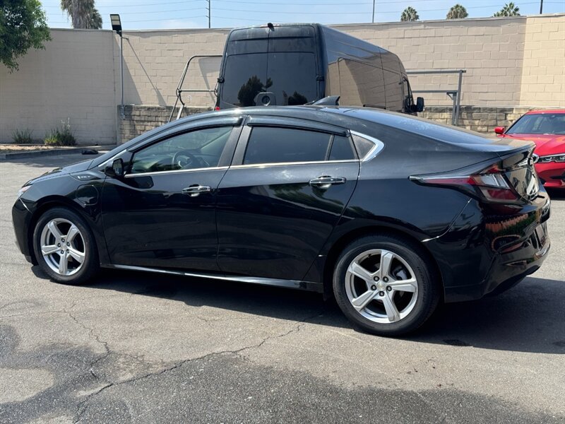 Used 2018 Chevrolet Volt LT FWD image 11