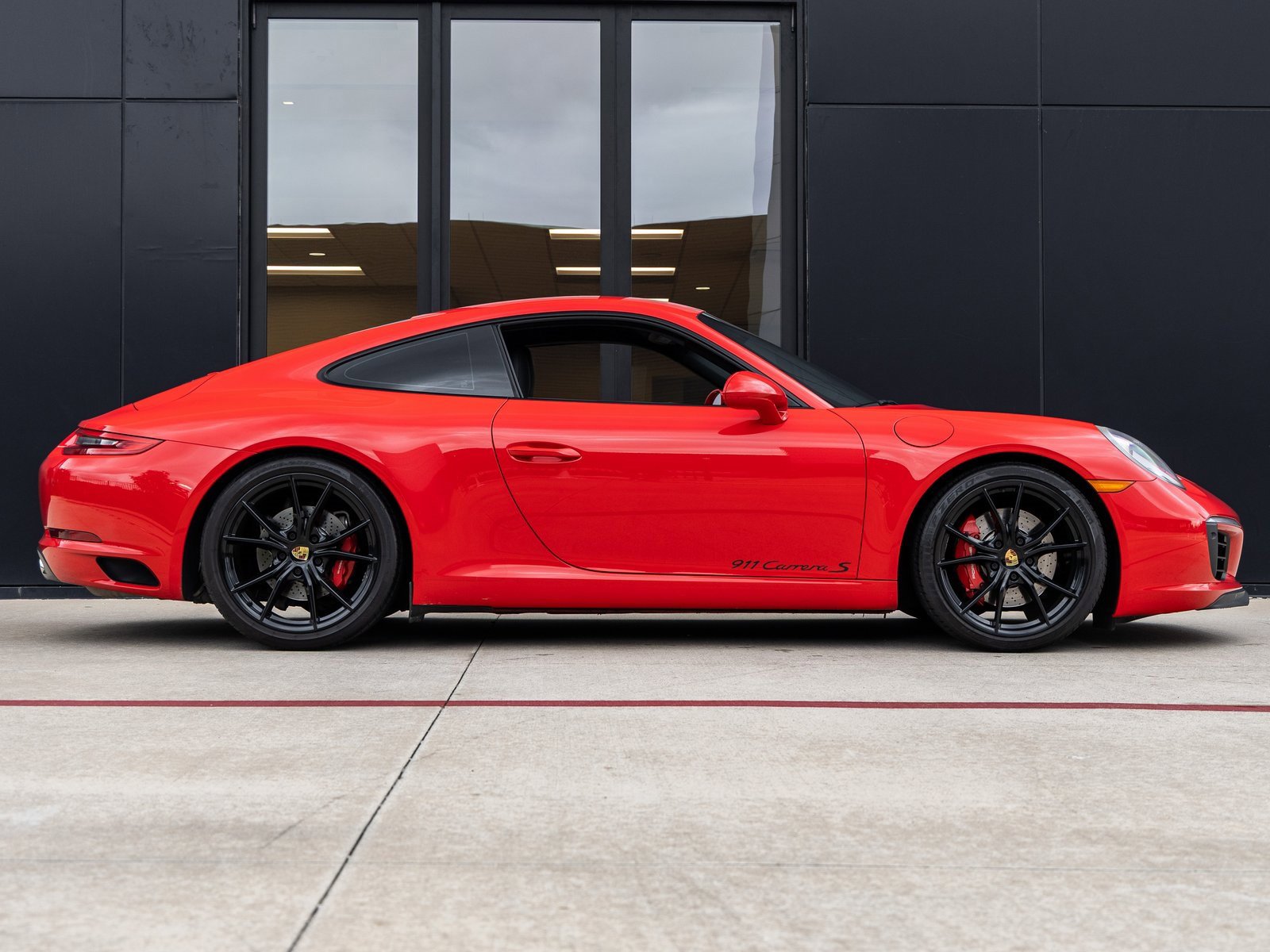 Used 2017 Porsche 911 Carrera S image 18