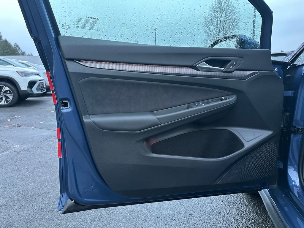 New 2026 Volkswagen GTI SE image 5