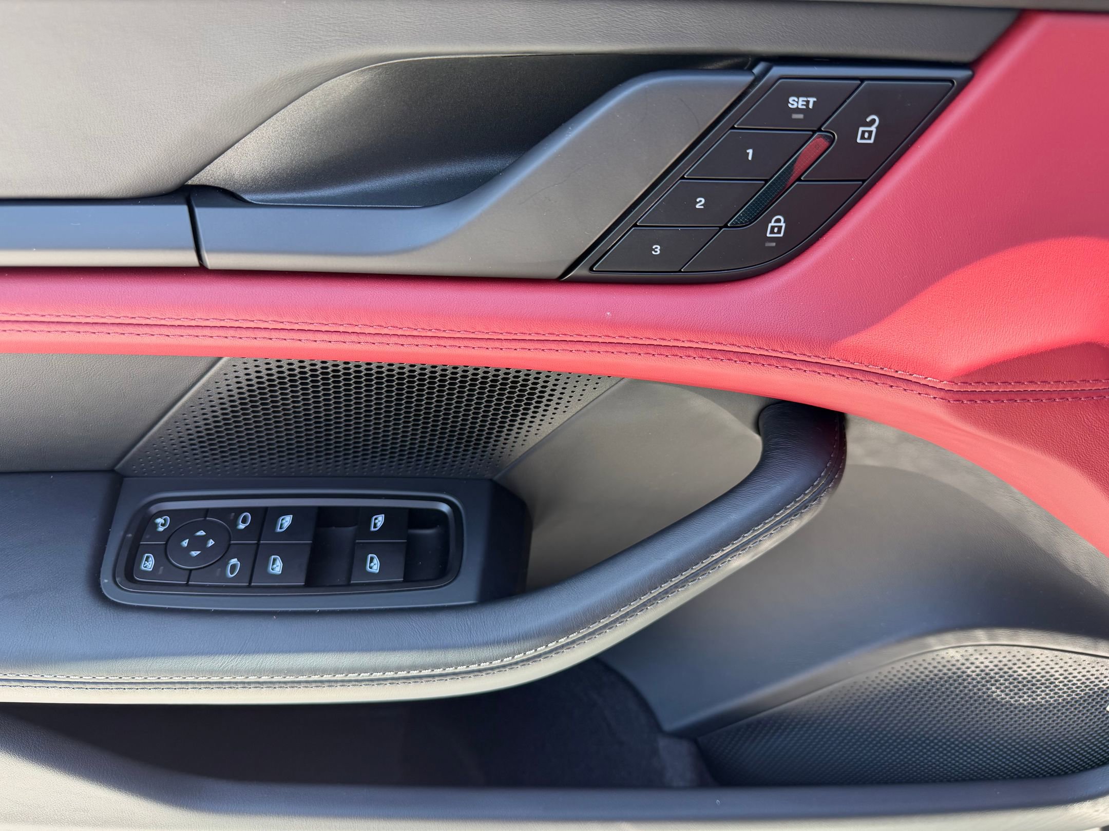New 2026 Porsche Taycan AWD/4WD image 24