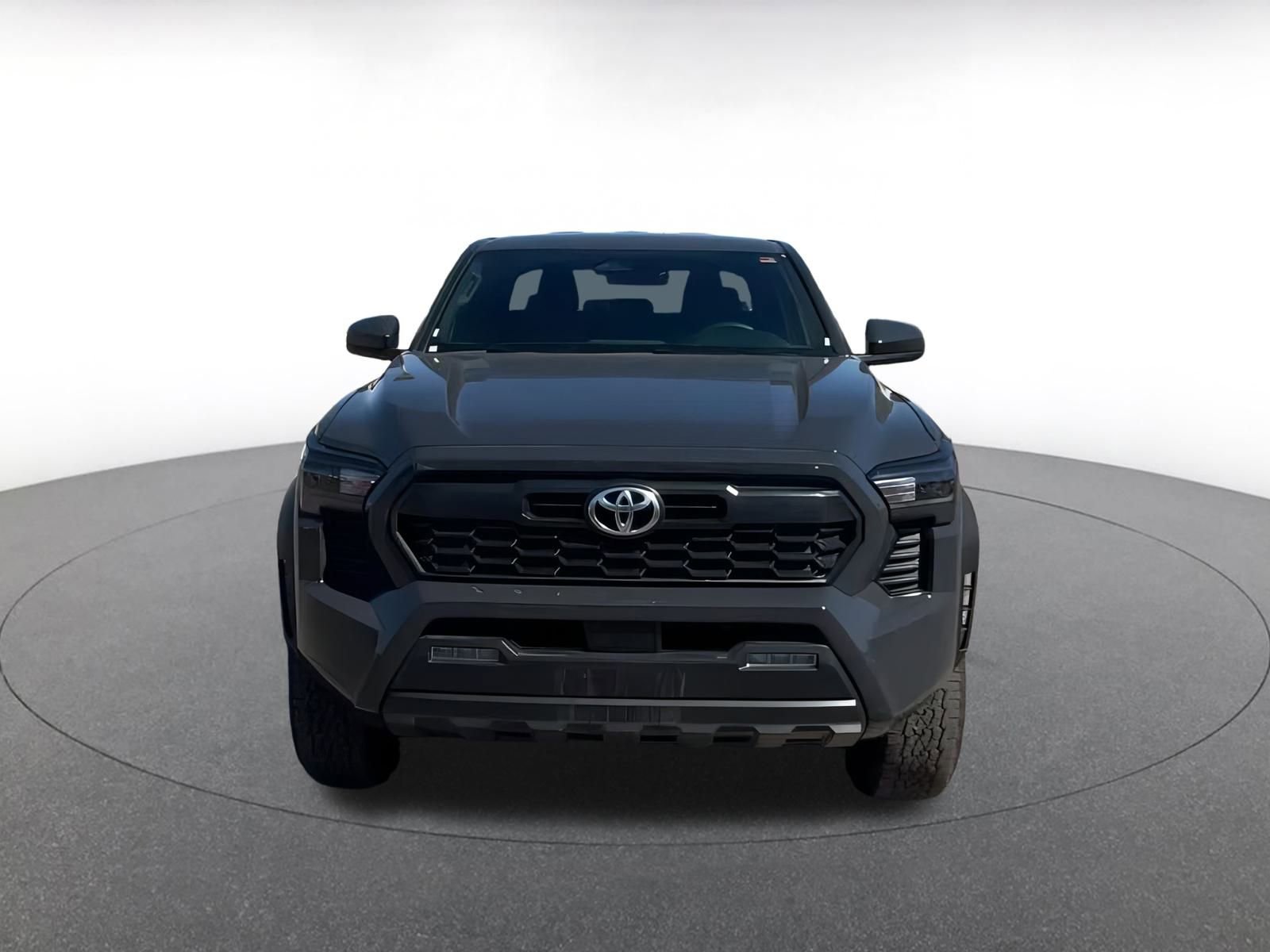 Used 2025 Toyota Tacoma TRD Off-Road image 4