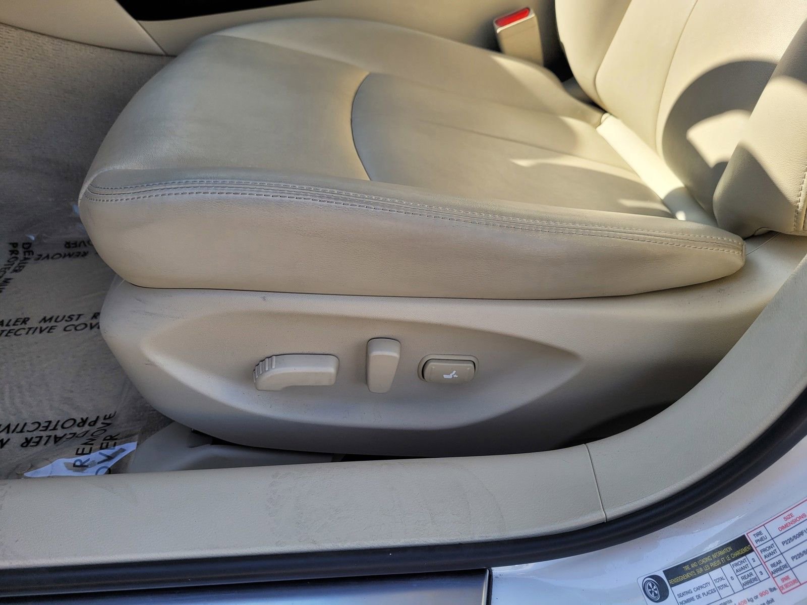 Used 2019 INFINITI Q50 Luxe w/ Essential Package (3.0T Luxe) image 11