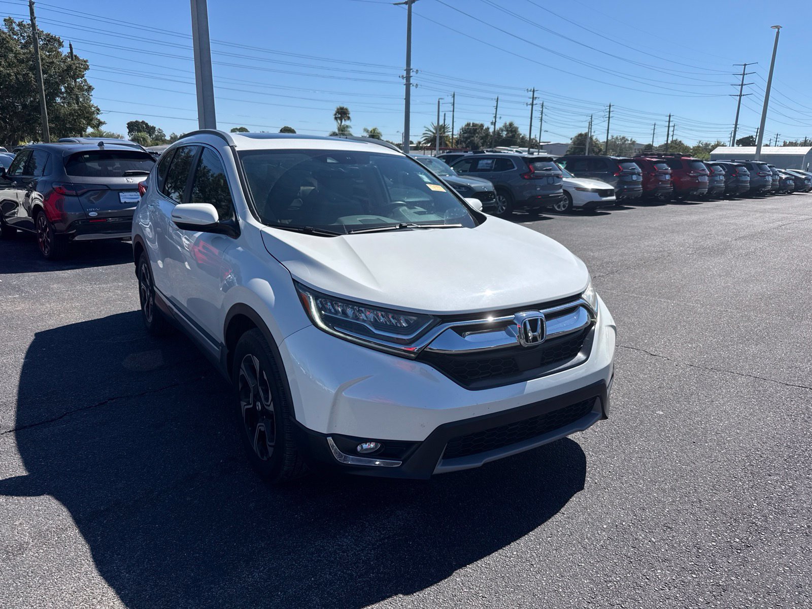 Used 2018 Honda CR-V Touring image 1