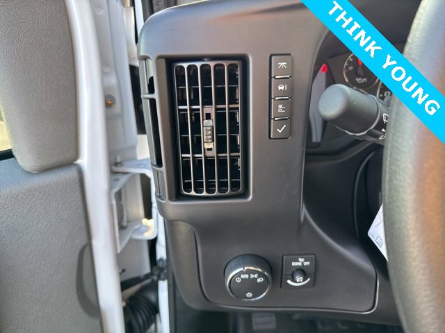 New 2025 Chevrolet Express 2500 w/ Enhanced Convenience Package image 17