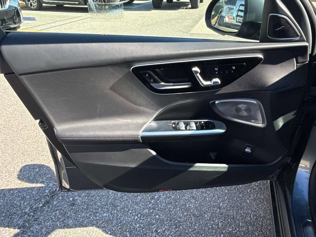 Used 2024 Mercedes-Benz C 300 Sedan image 18