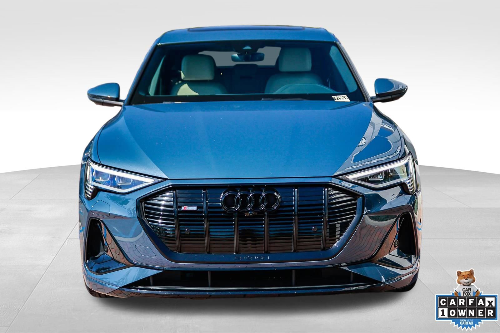 Used 2023 Audi e-tron Premium w/ Convenience Plus Package image 2