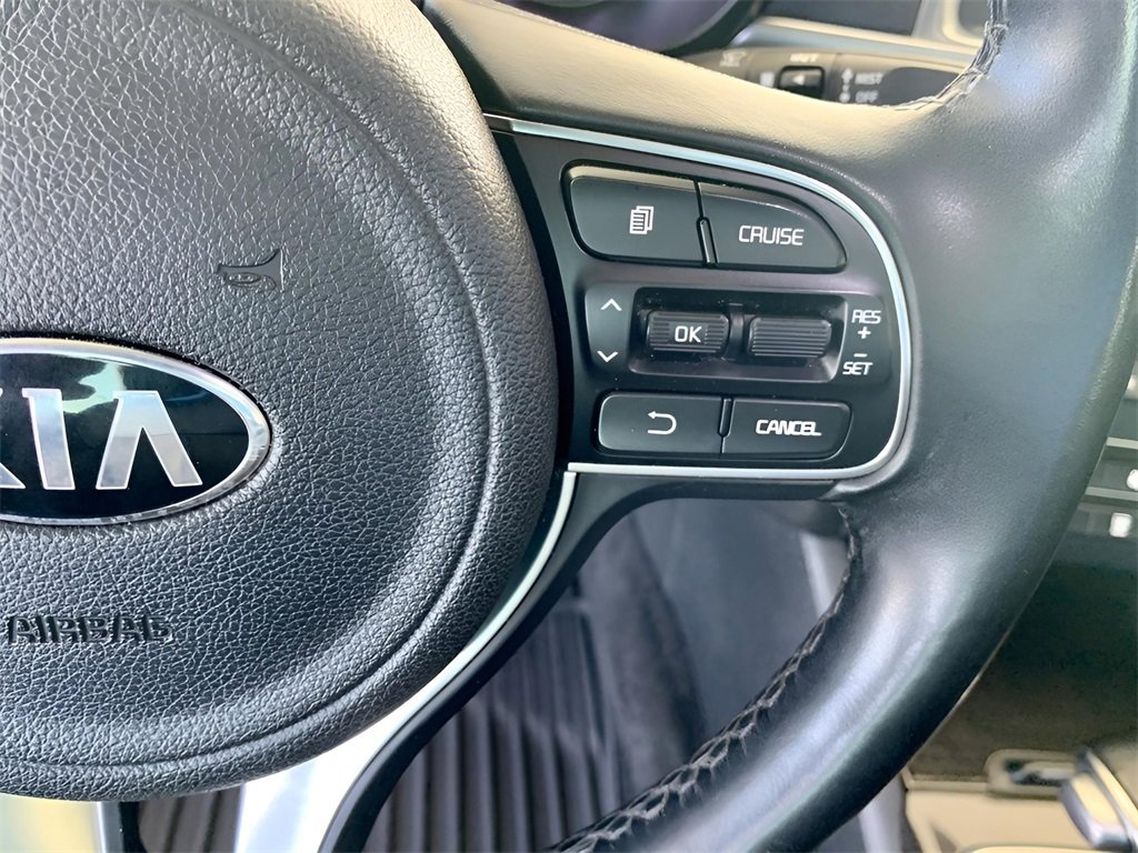 Used 2018 Kia Optima EX w/ Premium Package image 31