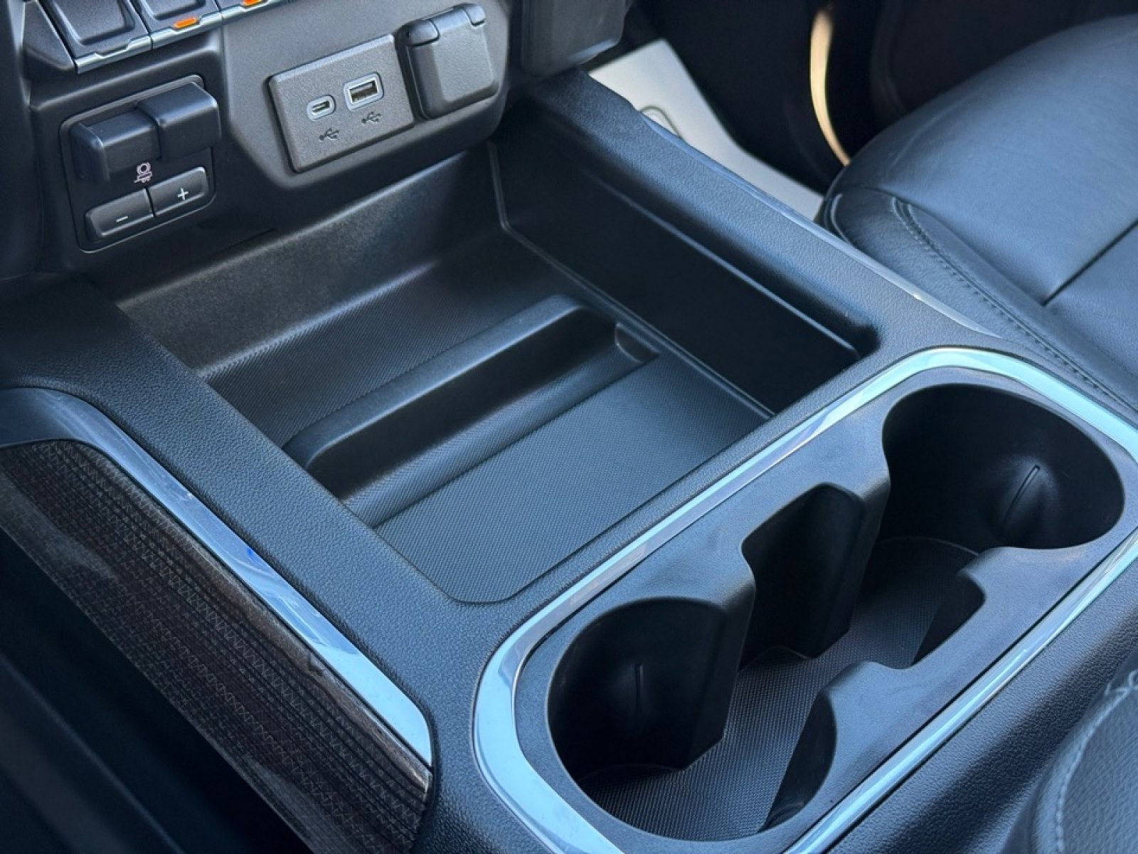 Used 2020 Chevrolet Silverado 1500 LT Trail Boss image 29