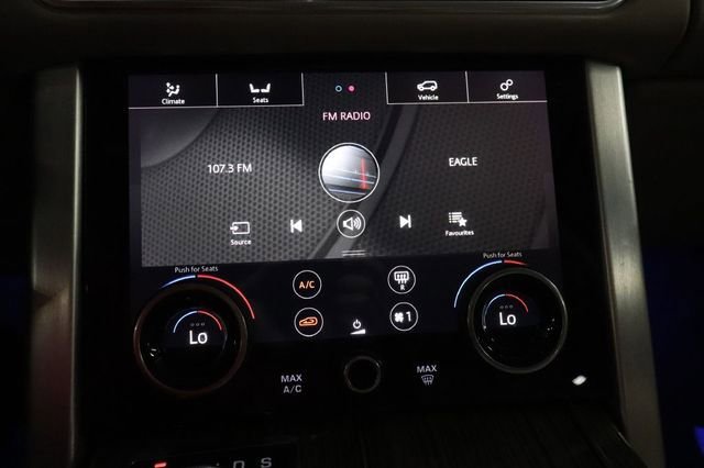 Used 2019 Land Rover Range Rover Long Wheelbase Supercharged image 17