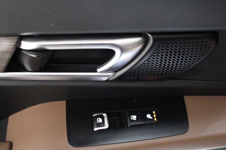 Used 2022 Kia Telluride SX w/ SX Prestige Package image 24