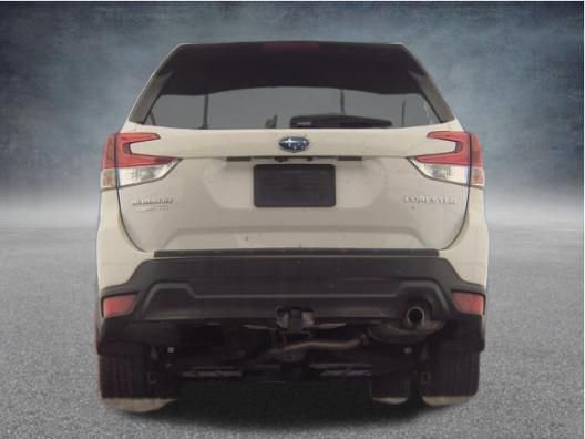 Used 2021 Subaru Forester Limited AWD/4WD image 8