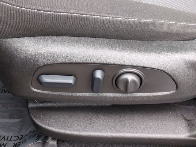 Used 2024 Chevrolet Blazer LT w/ Convenience Package image 12