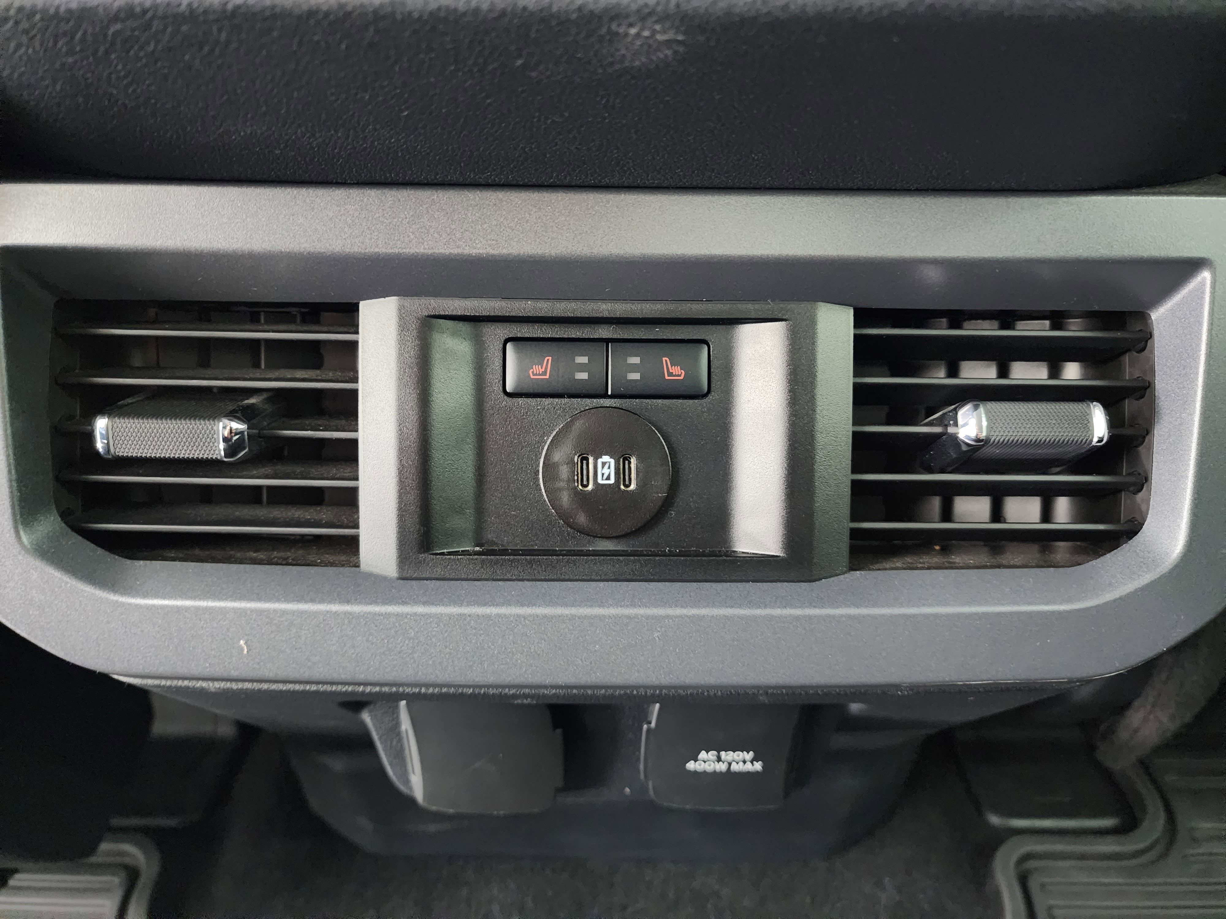 Used 2024 Ford F250 Lariat w/ Chrome Package image 42