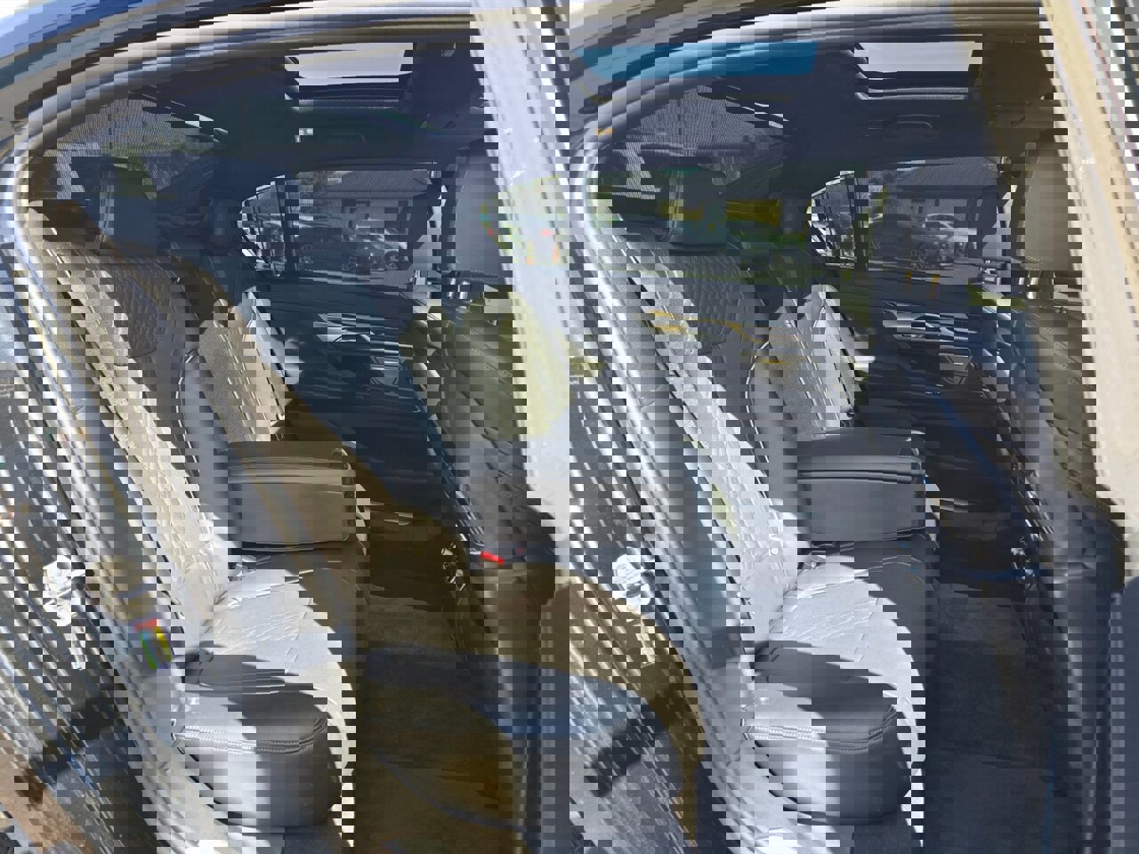 Used 2016 BMW 750i xDrive image 20