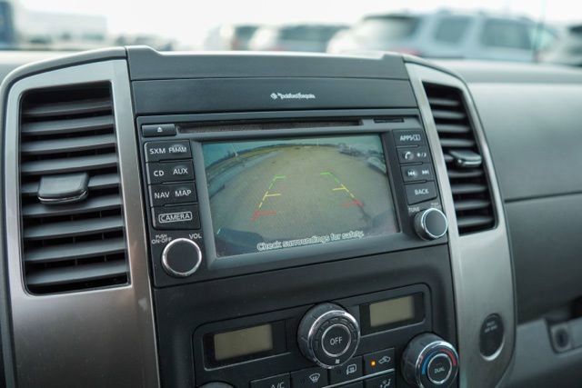 Used 2019 Nissan Frontier SL image 25