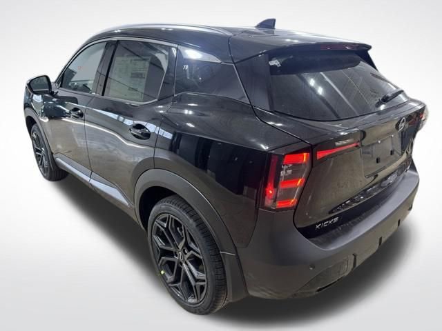 New 2026 Nissan Kicks SR w/ SR Premium Package image 3