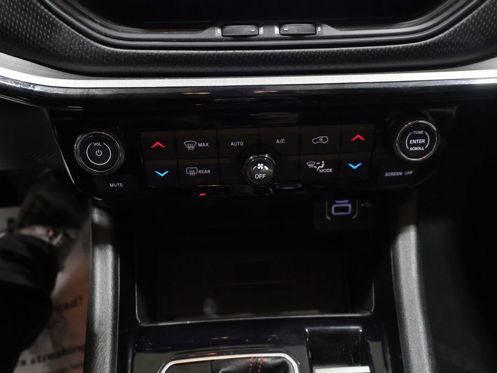 Used 2022 Jeep Compass Trailhawk w/ Trailhawk Elite Group AWD/4WD image 28
